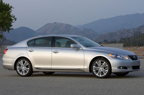 ������ ���������� � ������ LEXUS GS